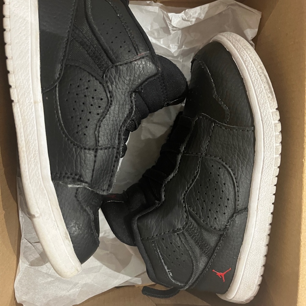 Toddler Nike Jordan shoes